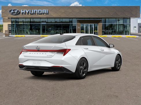 New 2023 Hyundai Elantra Blue image 7