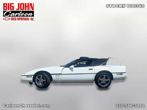 Used 1989 Chevrolet Corvette Convertible RWD image 3