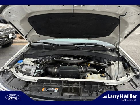 Used 2020 Ford Explorer ST w/ ST Street Pack image 22