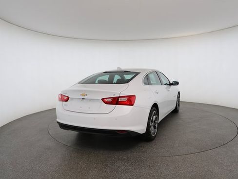 Used 2024 Chevrolet Malibu LT image 16