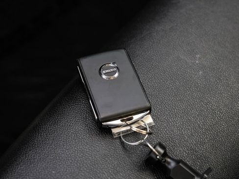 Used 2024 Volvo S60 B5 Core FWD image 65
