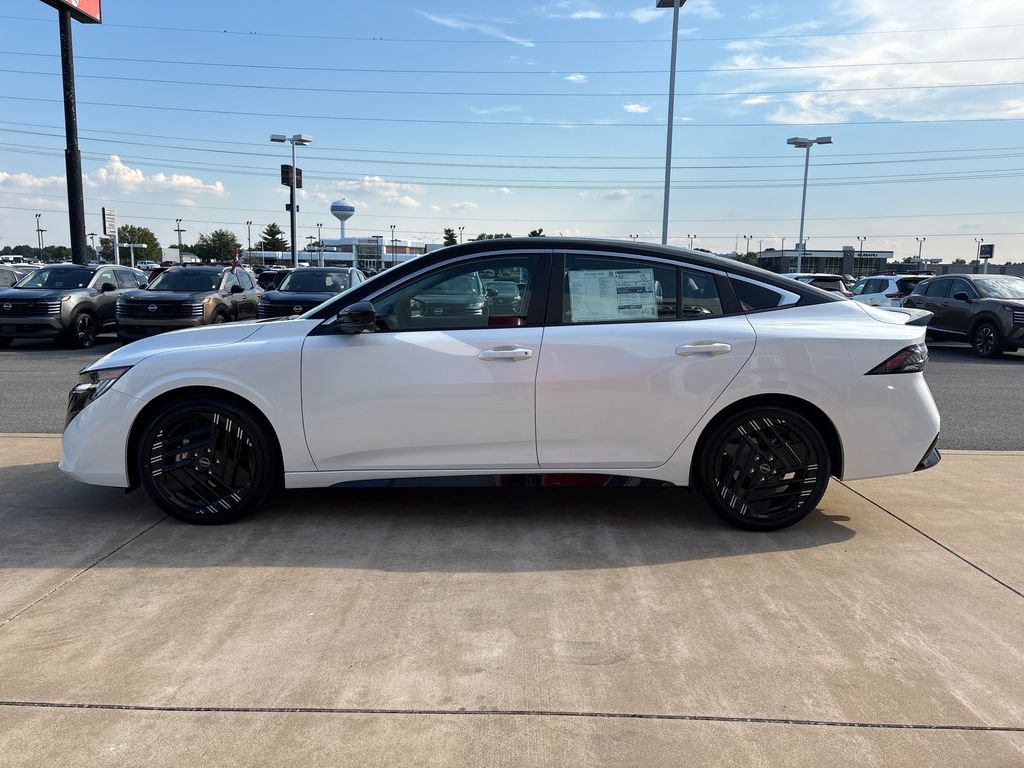 New 2027 Nissan Sentra SR w/ SR Premium Package FWD image 2
