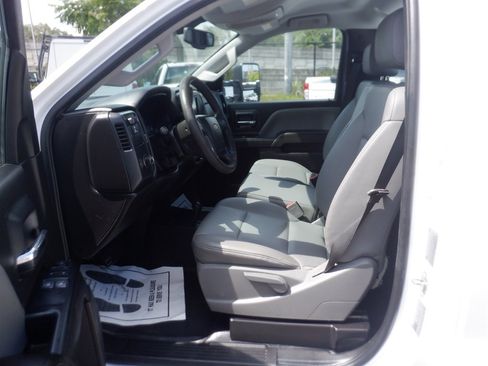 Used 2018 Chevrolet Silverado 3500 W/T w/ WT Convenience Package AWD/4WD image 17