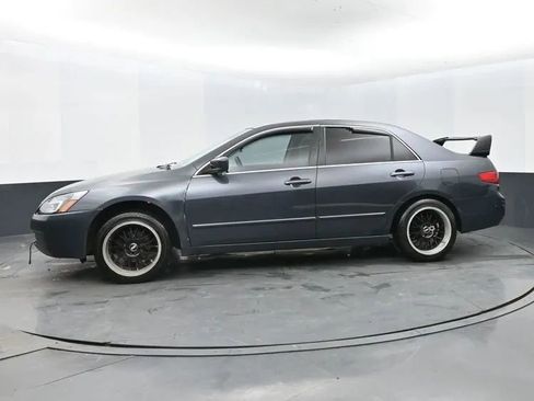 Used 2005 Honda Accord EX image 5