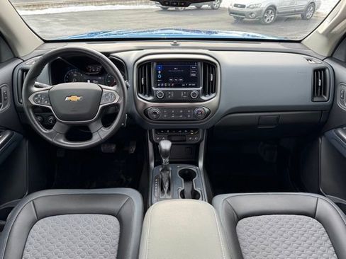 Used 2022 Chevrolet Colorado Z71 image 18