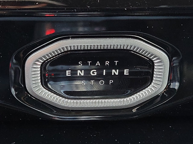 New 2027 Jeep Grand Cherokee Altitude AWD/4WD image 16