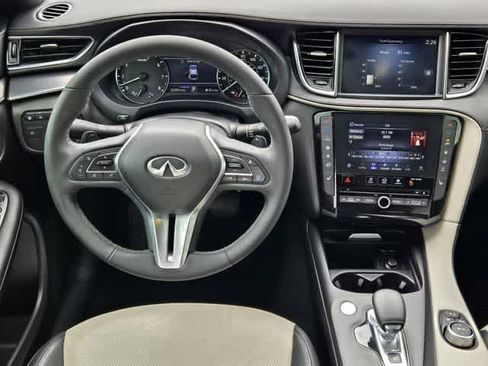 Certified 2023 INFINITI QX55 Luxe w/ Cargo Package AWD/4WD image 15