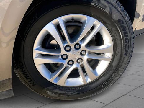 Used 2020 Buick Enclave Essence w/ Sound and Sites Package image 10