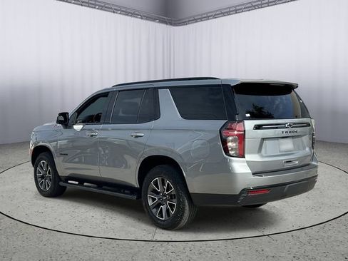 Used 2024 Chevrolet Tahoe Z71 w/ Luxury Package AWD/4WD image 7
