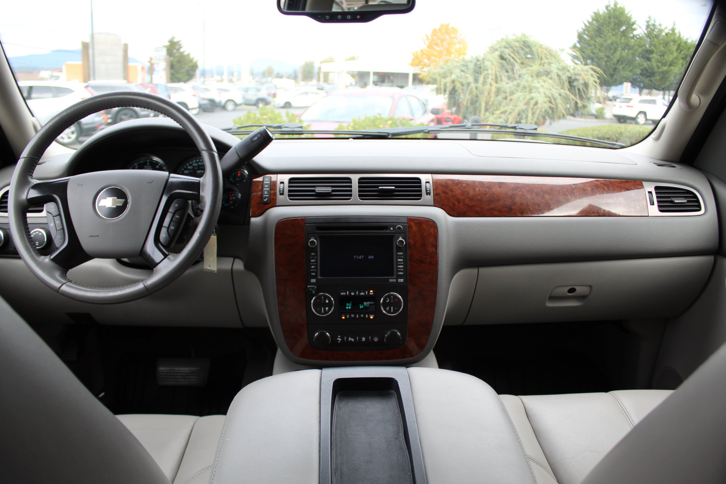 Used 2008 Chevrolet Tahoe LTZ w/ LTZ Preferred Equipment Group AWD/4WD image 28