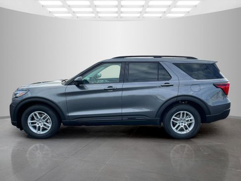 New 2026 Ford Explorer Active w/ Active Comfort Package image 8