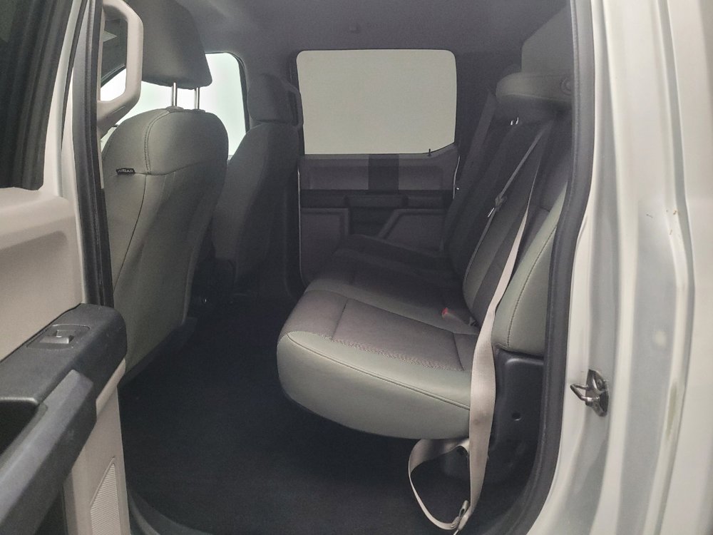 Used 2016 Ford F150 XL w/ Equipment Group 101A Mid AWD/4WD image 18