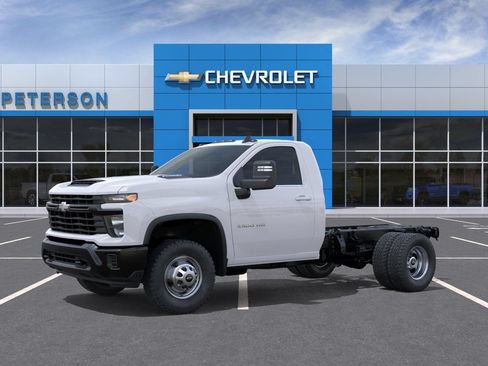 New 2026 Chevrolet Silverado 3500 W/T w/ WT Convenience Package AWD/4WD image 7