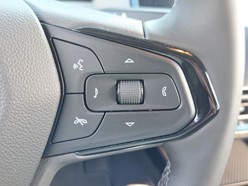 New 2027 Chevrolet Bolt LT w/ Comfort Package image 19
