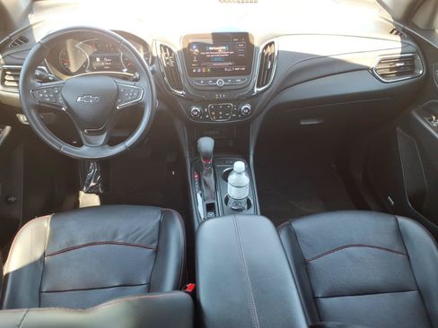 Used 2022 Chevrolet Equinox RS w/ RS Leather Package FWD image 11
