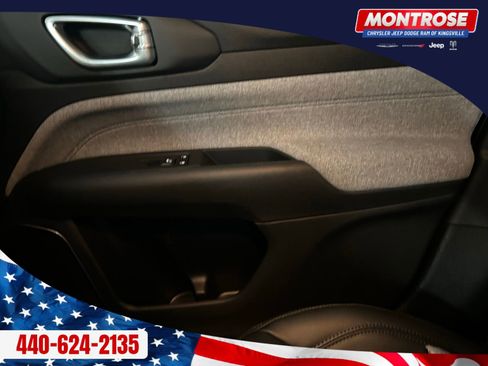 New 2026 Jeep Compass Latitude image 12