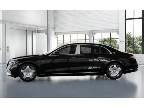 New 2026 Mercedes-Benz Maybach S 680 4MATIC image 33