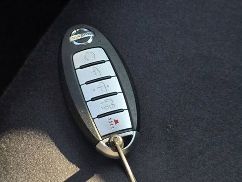 Used 2024 Nissan Altima 2.5 SV FWD image 31