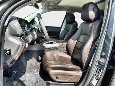 Certified 2020 Mercedes-Benz GLS 450 4MATIC image 11