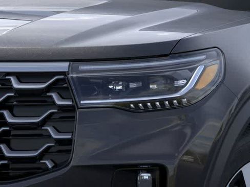 New 2026 Ford Explorer Platinum w/ LUX Leather Package AWD/4WD image 18