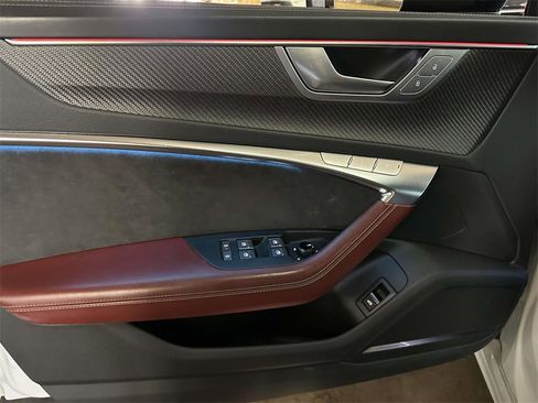 Used 2021 Audi S6 Premium Plus w/ S Sport Package image 16