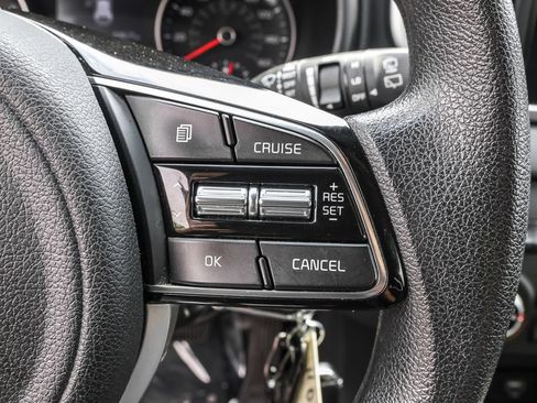 Used 2022 Kia Sportage LX AWD/4WD image 21