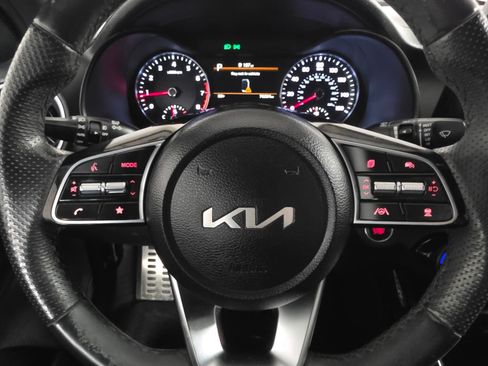Used 2023 Kia Forte GT-Line w/ GT-Line Premium Package FWD image 32