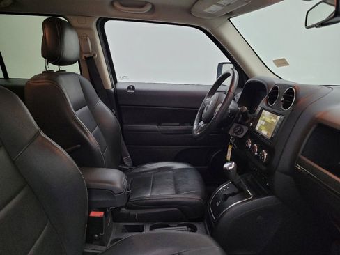 Used 2016 Jeep Patriot High Altitude image 21