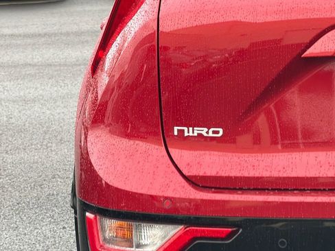 Used 2023 Kia Niro Wind w/ Wind Preserve Package image 24