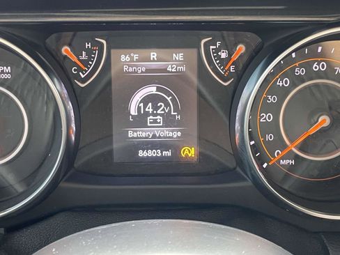 Used 2020 Jeep Wrangler Unlimited Sport image 8