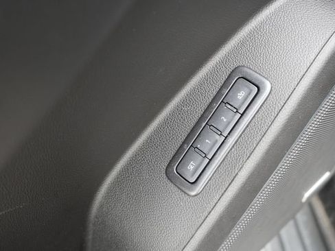 Used 2019 Chevrolet Tahoe LT AWD/4WD image 29