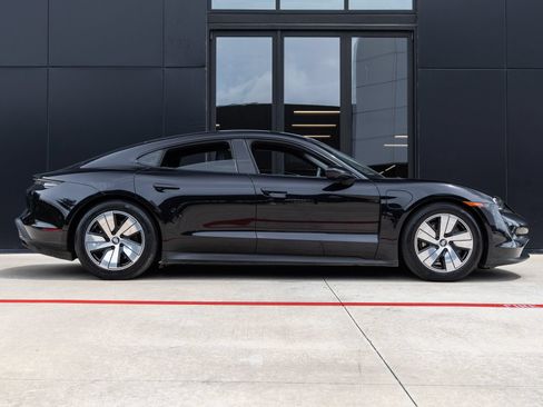 Certified 2023 Porsche Taycan RWD image 12