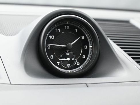 New 2026 Porsche Macan S image 15