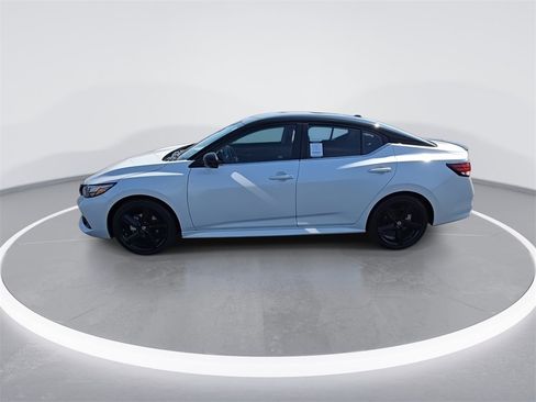 Certified 2023 Nissan Sentra SR w/ Midnight Edition Package image 5