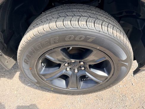 Used 2020 RAM 1500 Big Horn AWD/4WD image 9