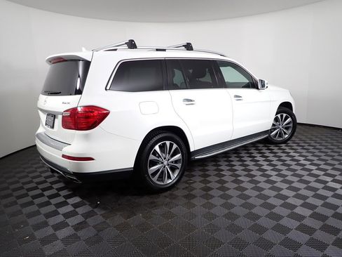 Used 2014 Mercedes-Benz GL 450 4MATIC image 22
