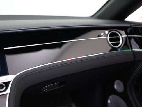 New 2025 Bentley Continental GTC image 22
