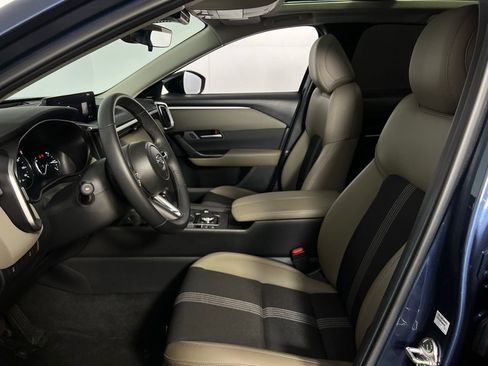 Used 2025 MAZDA CX-50 AWD 2.5 S w/ Cargo Package image 22