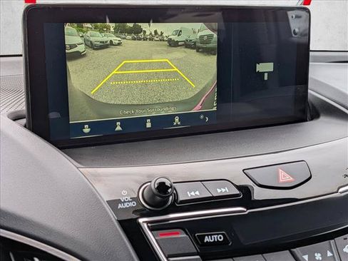 New 2026 Acura RDX SH-AWD image 13