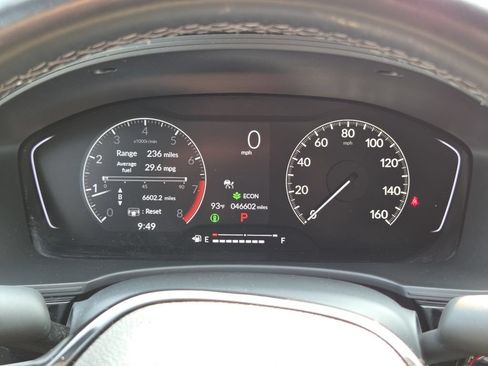 Used 2023 Honda Civic Sport image 32
