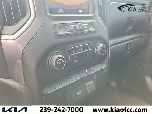 Used 2020 Chevrolet Silverado 1500 Custom w/ Custom Value Package RWD image 28