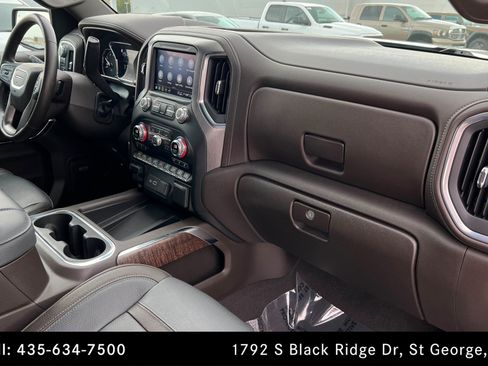 Used 2021 GMC Sierra 1500 Denali w/ Denali Ultimate Package AWD/4WD image 23