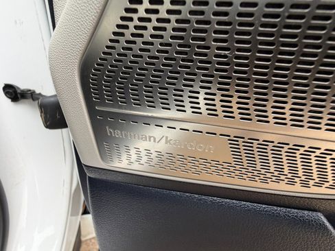 Used 2022 Hyundai Palisade Calligraphy image 38