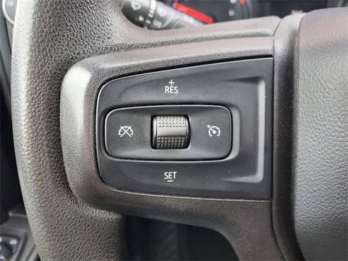 Used 2021 Chevrolet Silverado 1500 Custom image 16