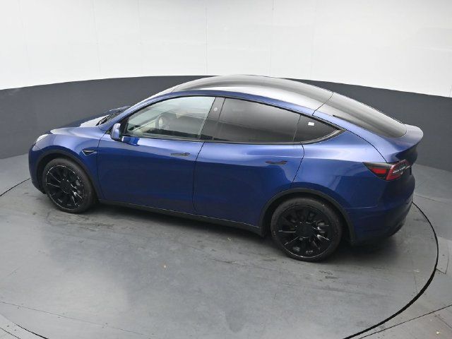 Used 2023 Tesla Model Y Long Range AWD/4WD image 37