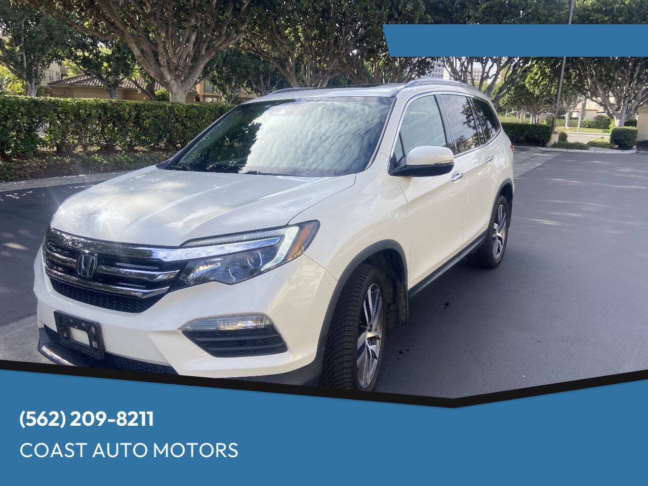 Used 2017 Honda Pilot Elite image 1
