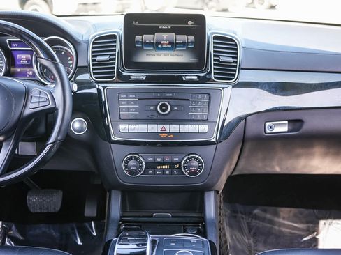 Used 2019 Mercedes-Benz GLS 550 4MATIC image 13