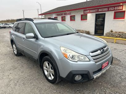 Used 2014 Subaru Outback 2.5i Limited w/ Moonroof Package