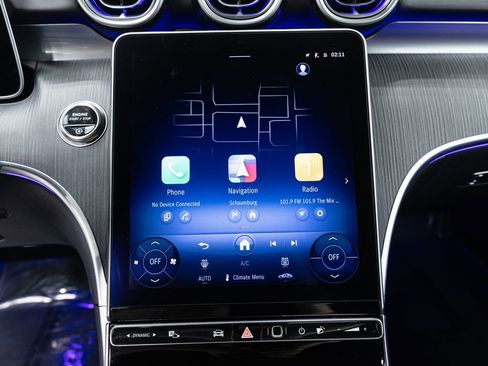 Used 2024 Mercedes-Benz CLE 450 4MATIC Cabriolet image 18