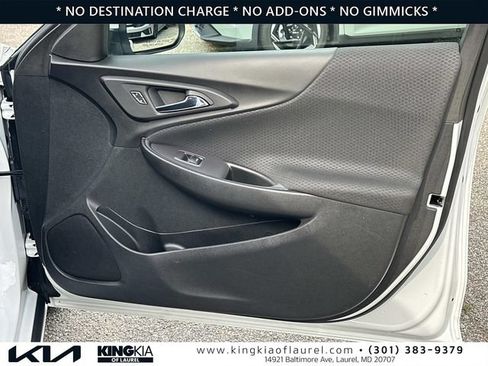 Used 2020 Chevrolet Malibu LT FWD image 15